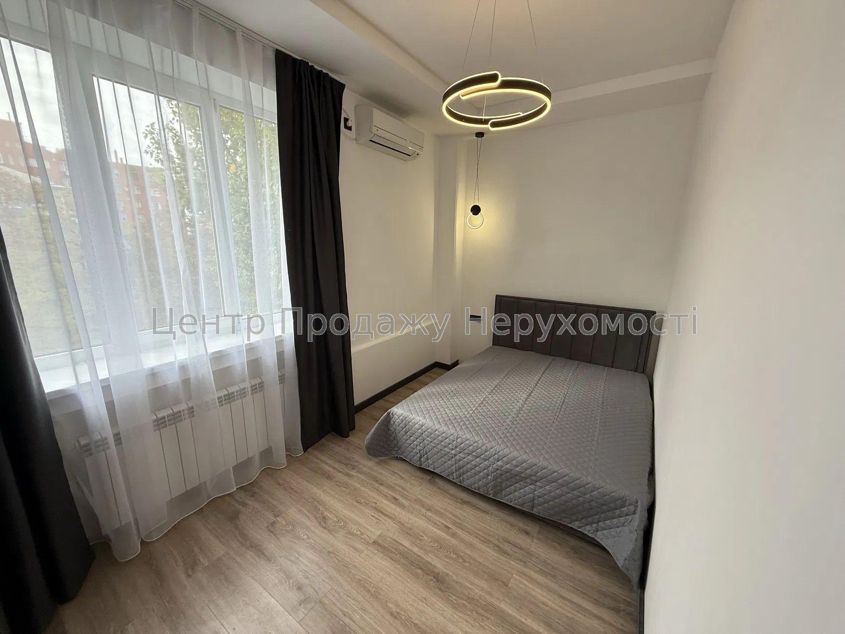 Фото Продаж квартири, Центр, метро Держпром, Наукова, G815