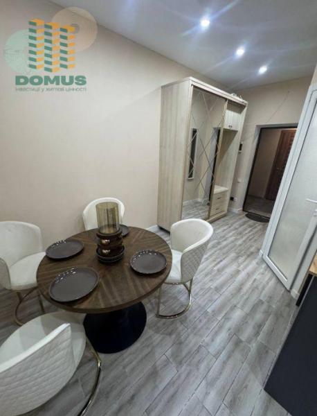 Продам 1-кімнатну квартиру, ЖК&nbsp;«Золоті&nbsp;Стовпи»