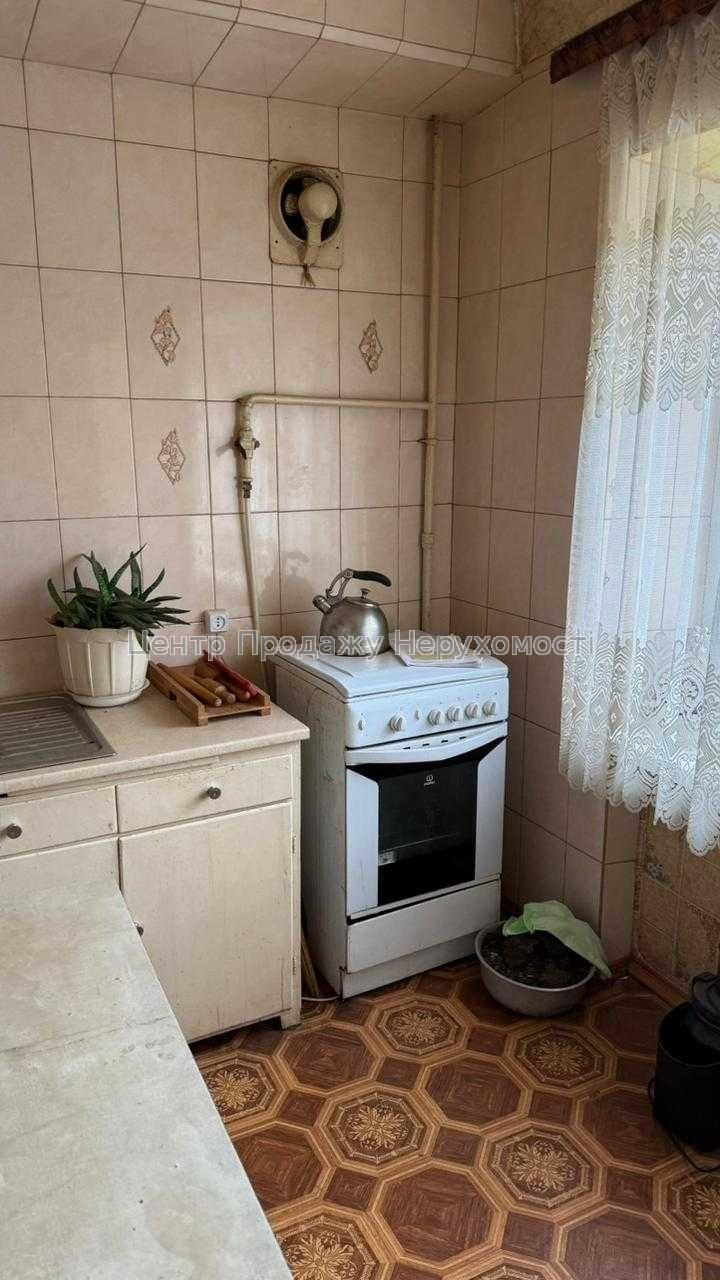 Фото Продаж 2-к.квартири біля метро Академмістечко, можна держпрограми8