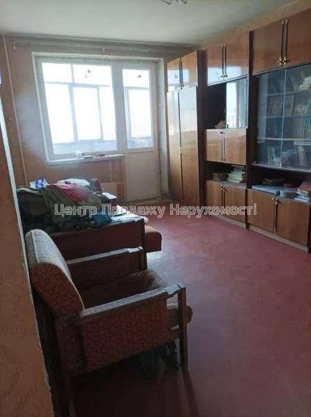 Продам 2-комнатную квартиру