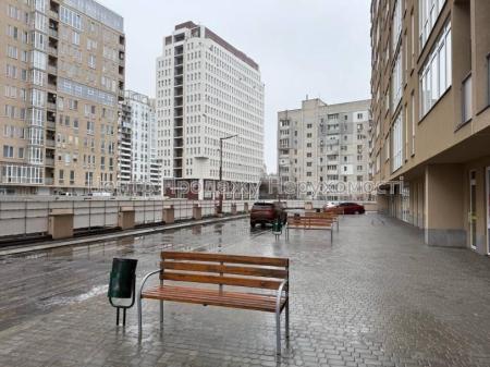 Продам приміщення вільного призначення