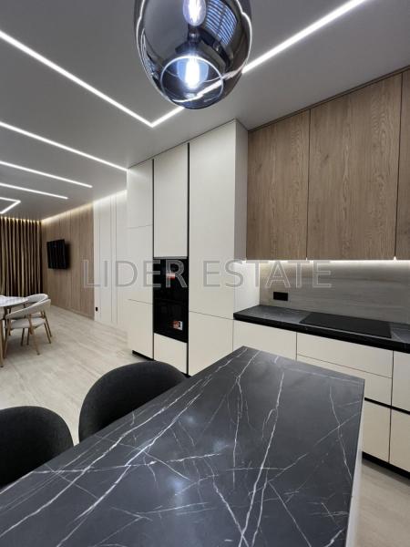 Здам 2-поверховий таунхаус, Таунхаус Village