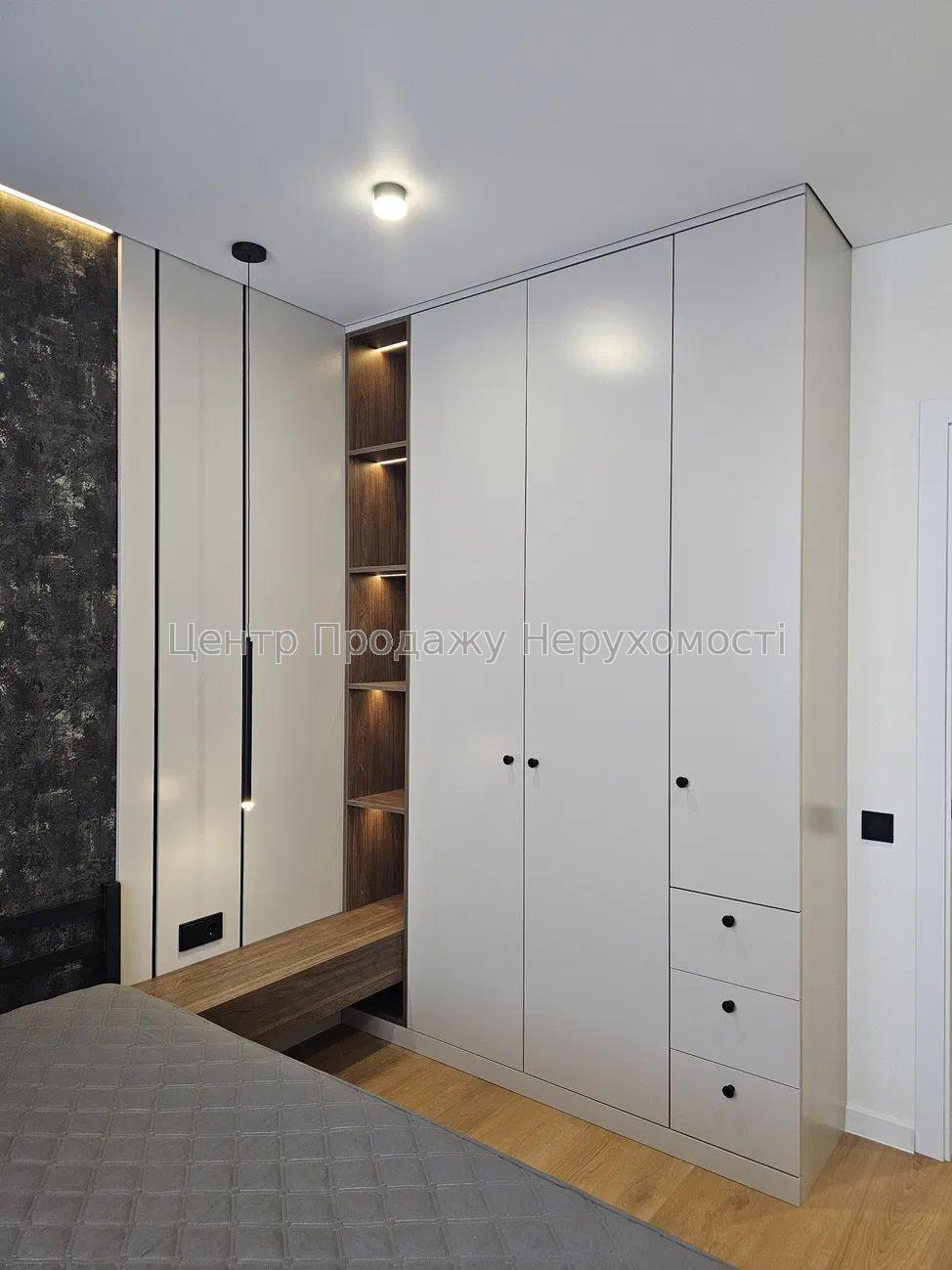 Фото Продаж квартири в ЖК 