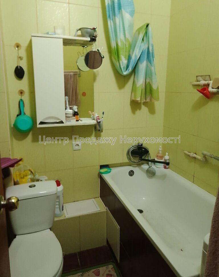 Фото Продаж 2к квартири в Харкові. р-н Кулиничі13