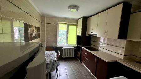 Продам 3-кімнатну квартиру