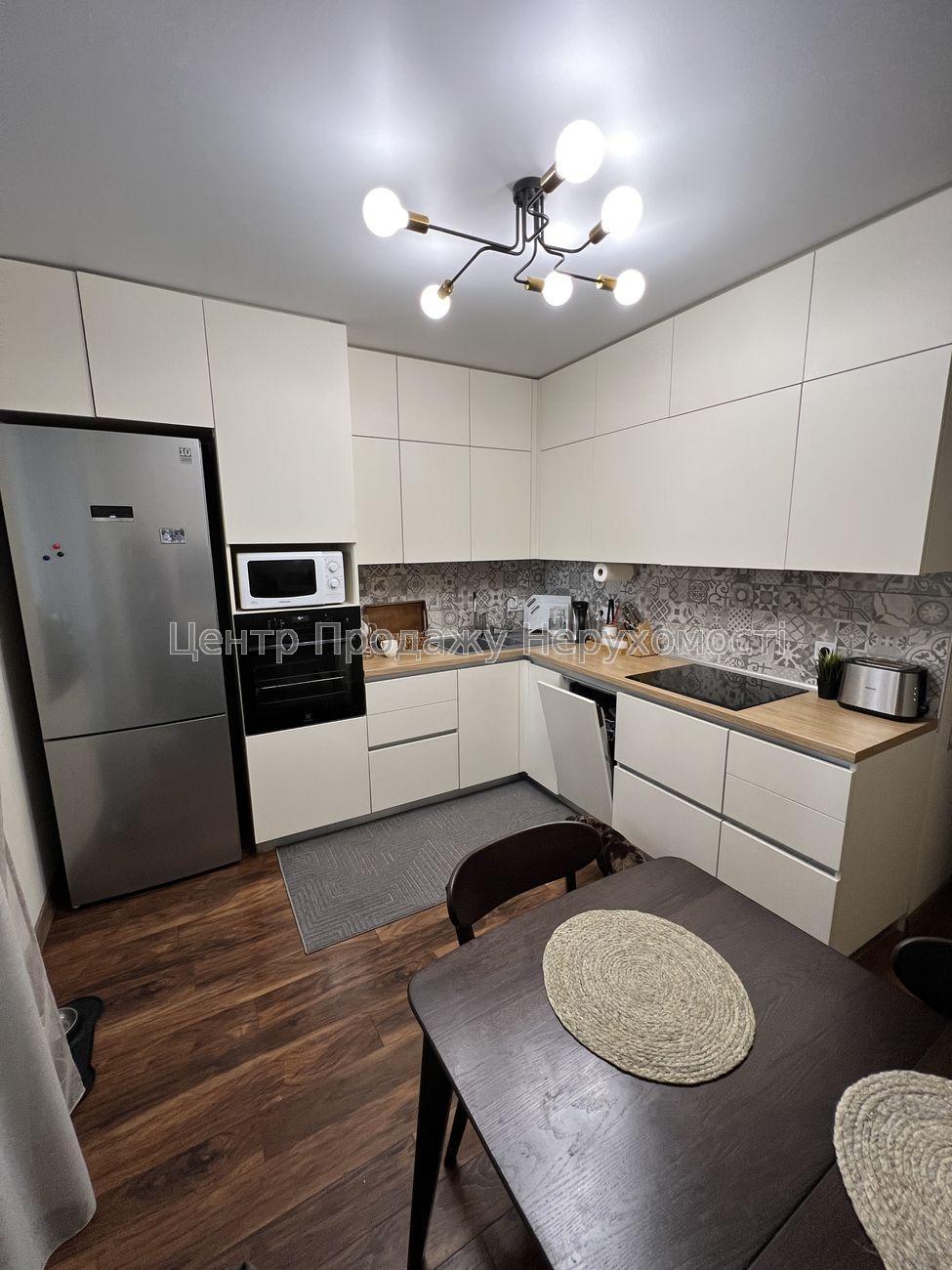 Фото R8 Продам 2 к. квартиру з ремонтом ЖК Левада3