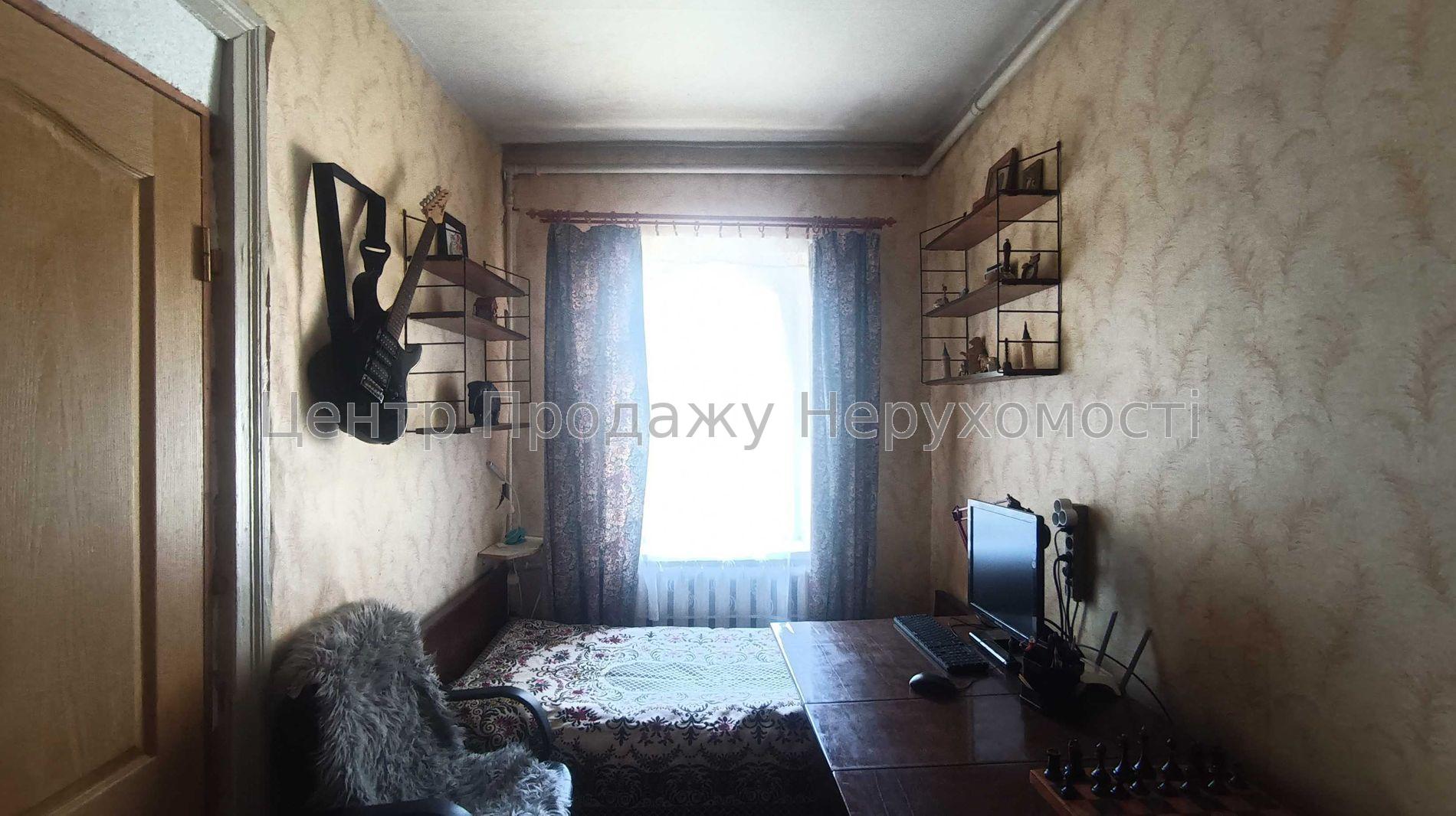 Фото Затишний будинок з охайною земельною ділянкою Холодна гора К812