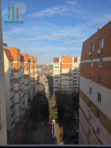 Продам 3-кімнатну квартиру