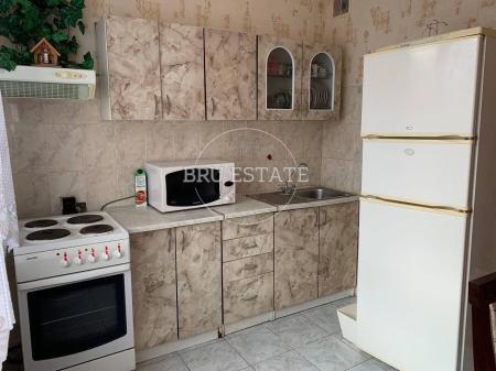 Продам 2-кімнатну квартиру