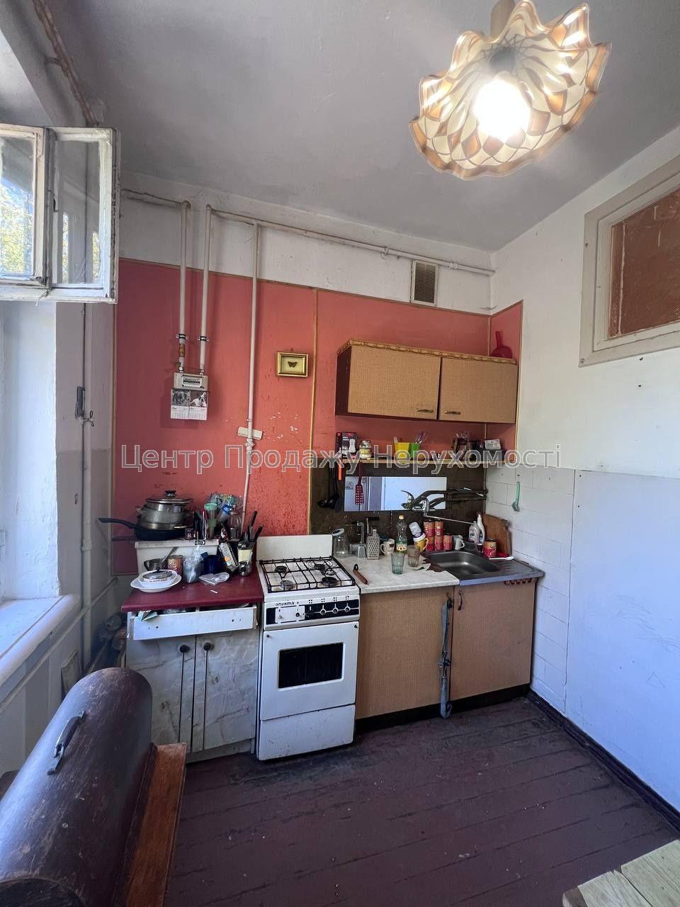 Фото Продається кімната в комунальній квартирі3