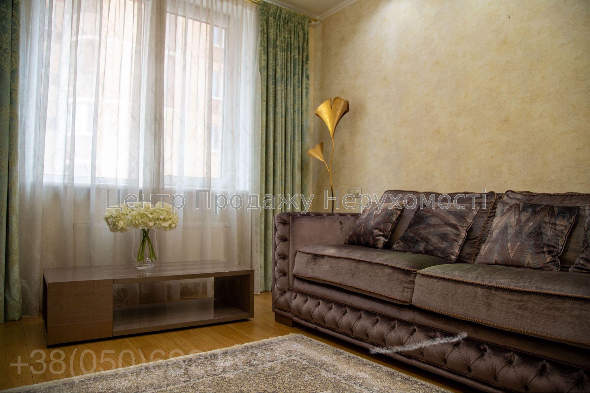 Фото Продаж квартири3