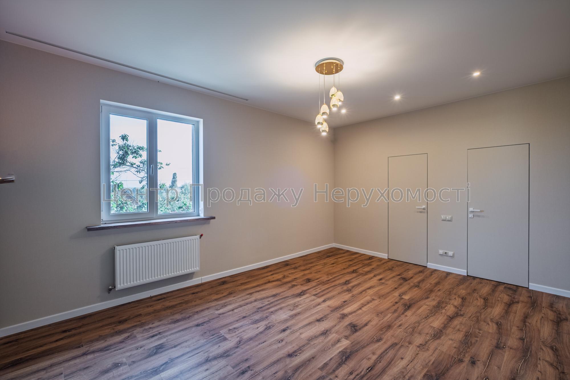 Фото Продам Будинок, який працює без світла48