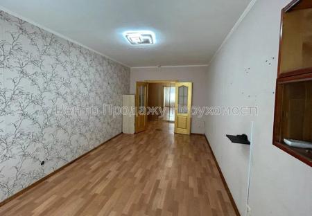 Продам 2-кімнатну квартиру