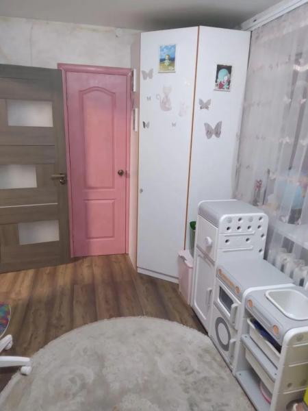 Продам 2-кімнатну квартиру