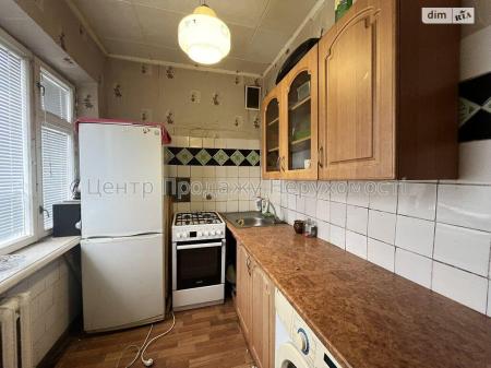 Продам 2-кімнатну квартиру