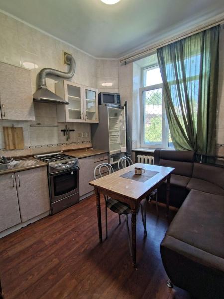 Продам 2-комнатную квартиру