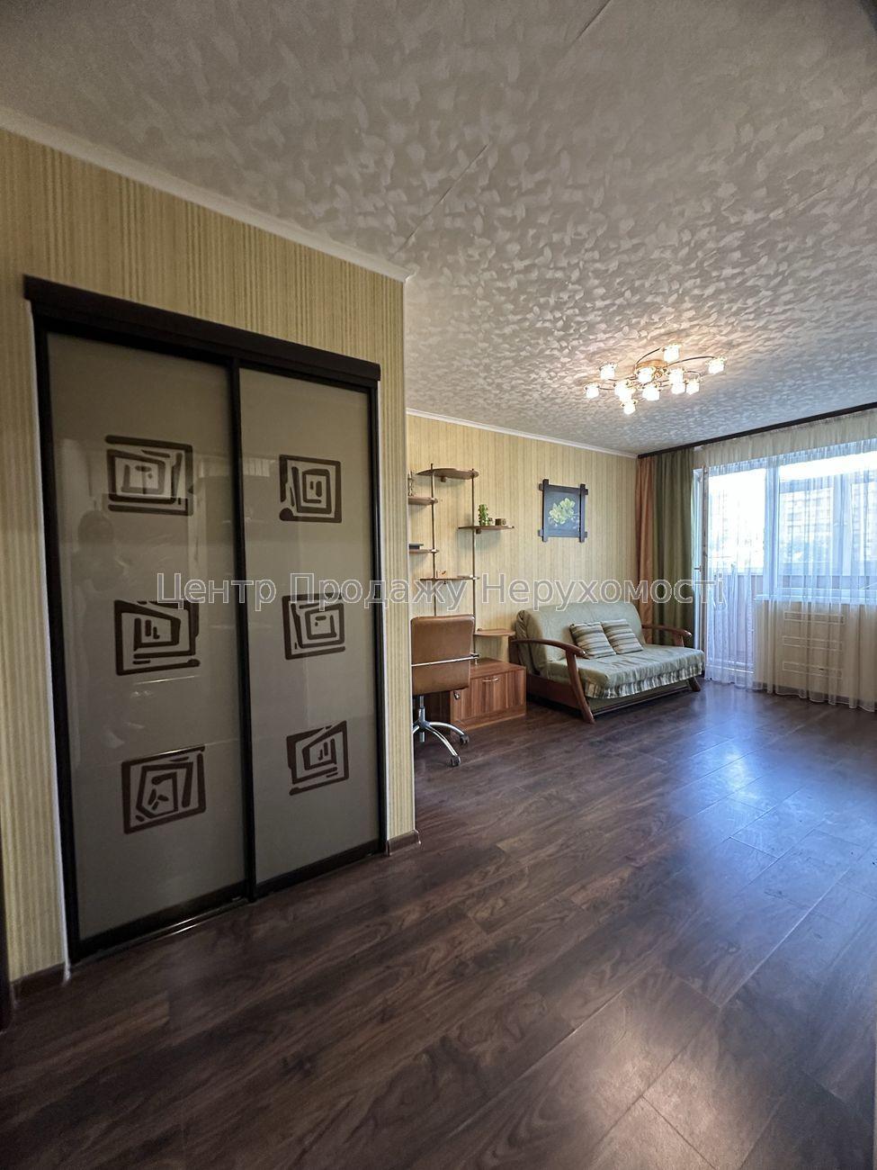 Фото Продам 2-к кв. з ремонтом, м. А.Барабашова3