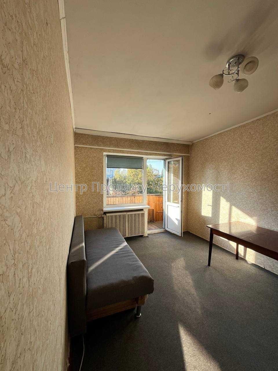 Фото Продаж 2к квартири у Києві ІВ2