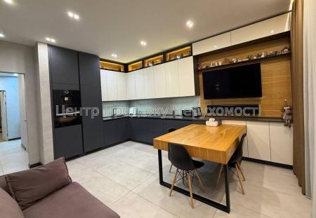 Продам 3-кімнатну квартиру в новобудові, ЖК&nbsp;«Ключ»