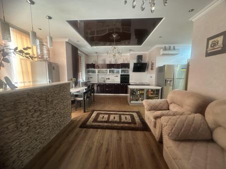 Продам 3-комнатную квартиру в новостройке, ЖК «Пятая жемчужина»