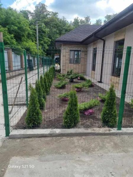 Продам 2-этажный дом