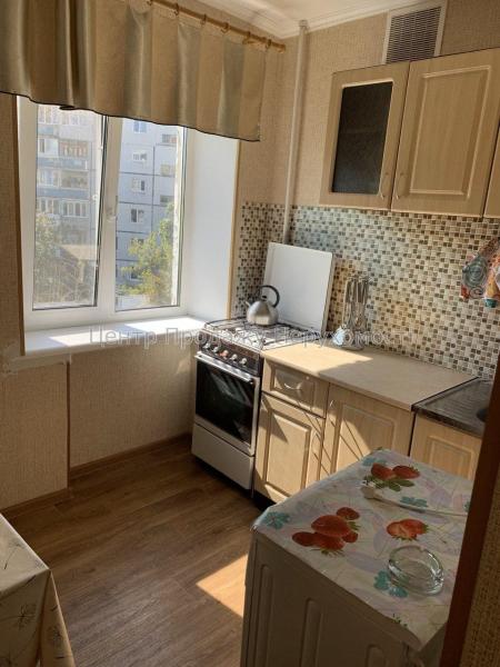 Продам 2-комнатную квартиру