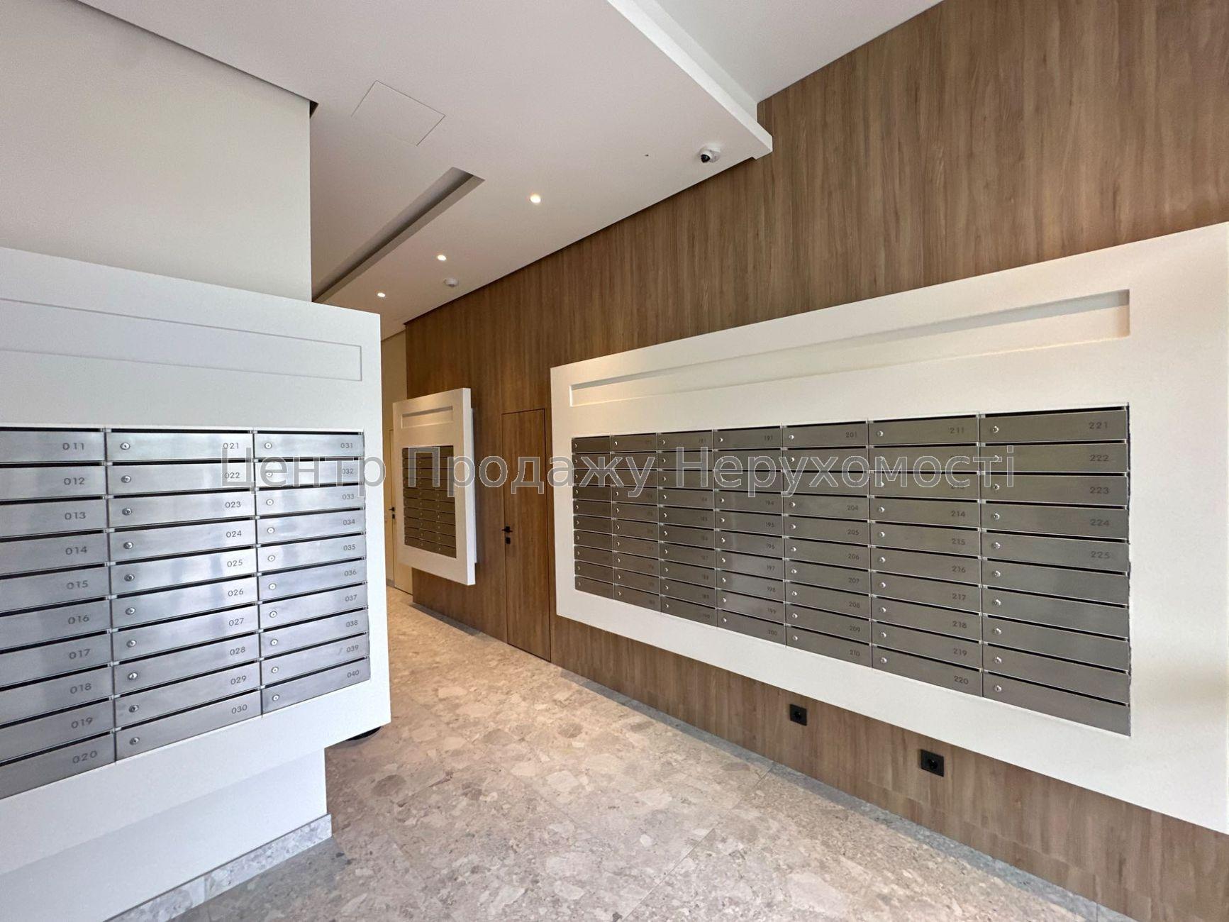 Фото Продаж квартири10