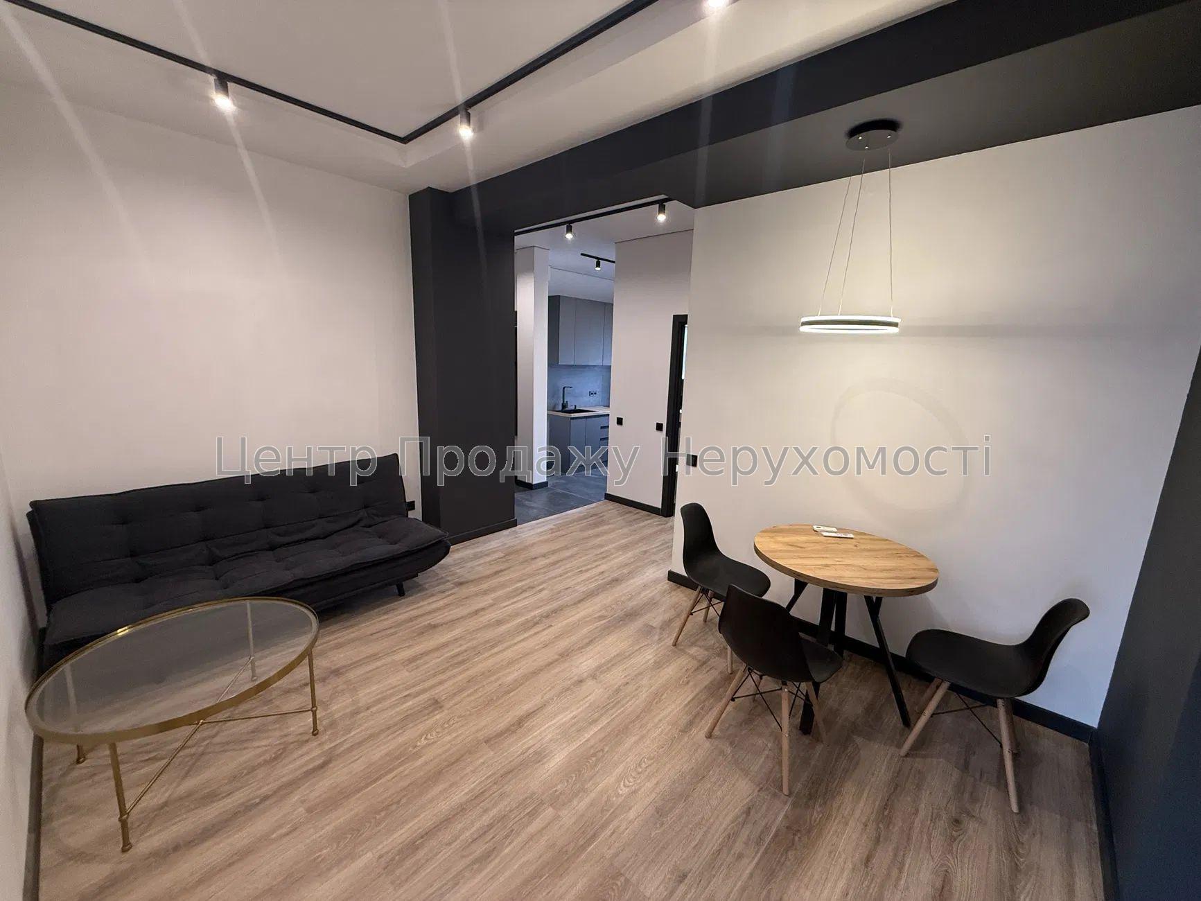 Фото Продаж 2 к квартира, Центр, метро Наукова, вул. Данилевського 22, G84