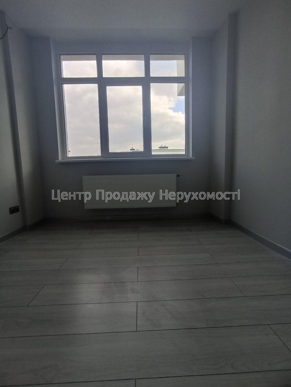 Фото Продаж 1-кімнатної квартири в ЖК 