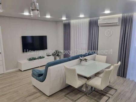 Продам 2-кімнатну квартиру в новобудові, ЖК&nbsp;«Меридіан»