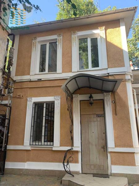 Продам 3-кімнатну квартиру