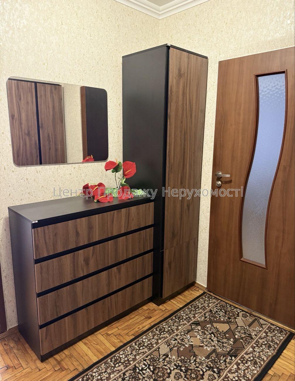 Фото 2-кімн.квартира біля метро з капітальним ремонтом К814