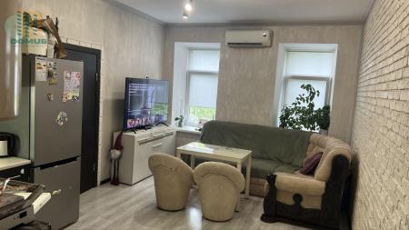 Продам 2-кімнатну квартиру