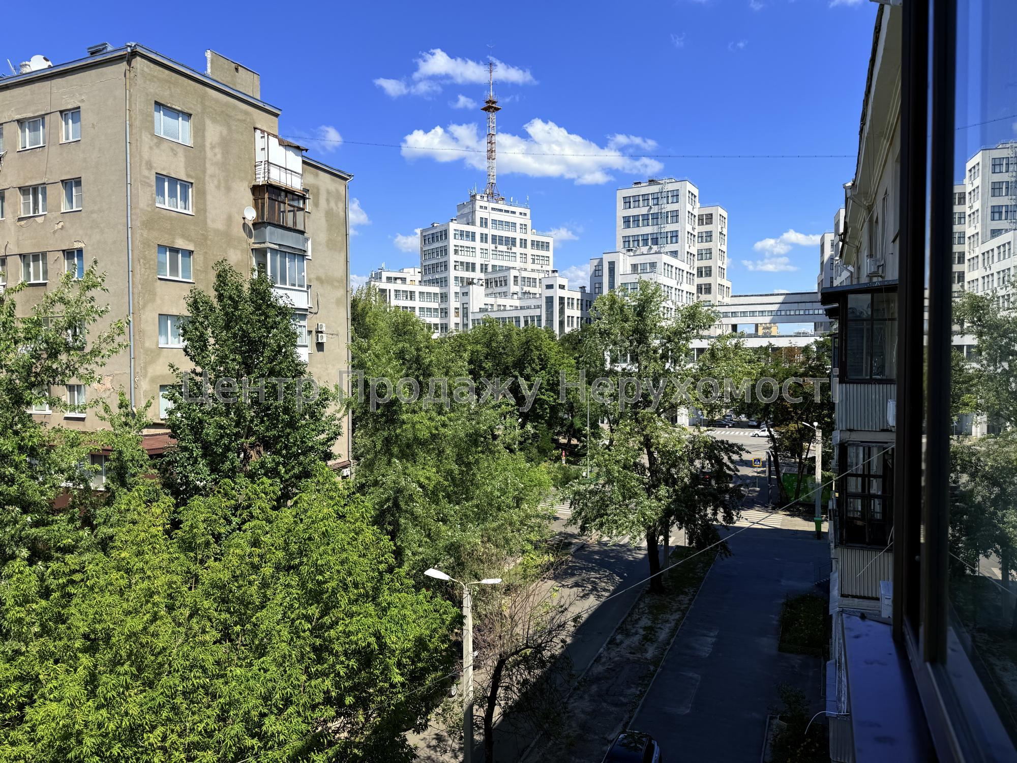Фото Ексклюзив Центр Держпром Суперова 3 кімнатана квартира!3
