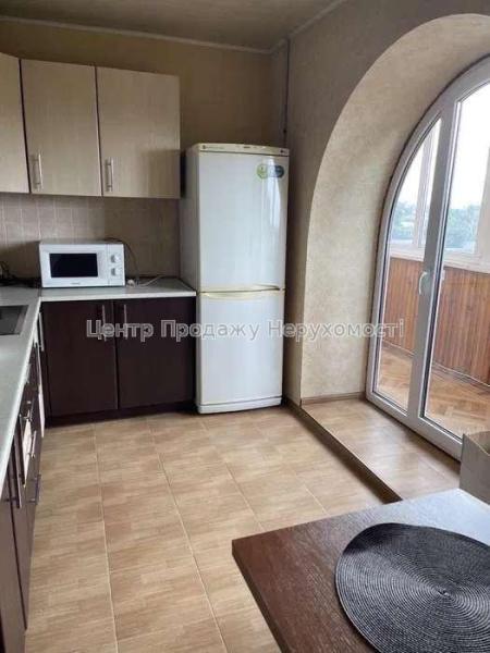 Продам 2-кімнатну квартиру