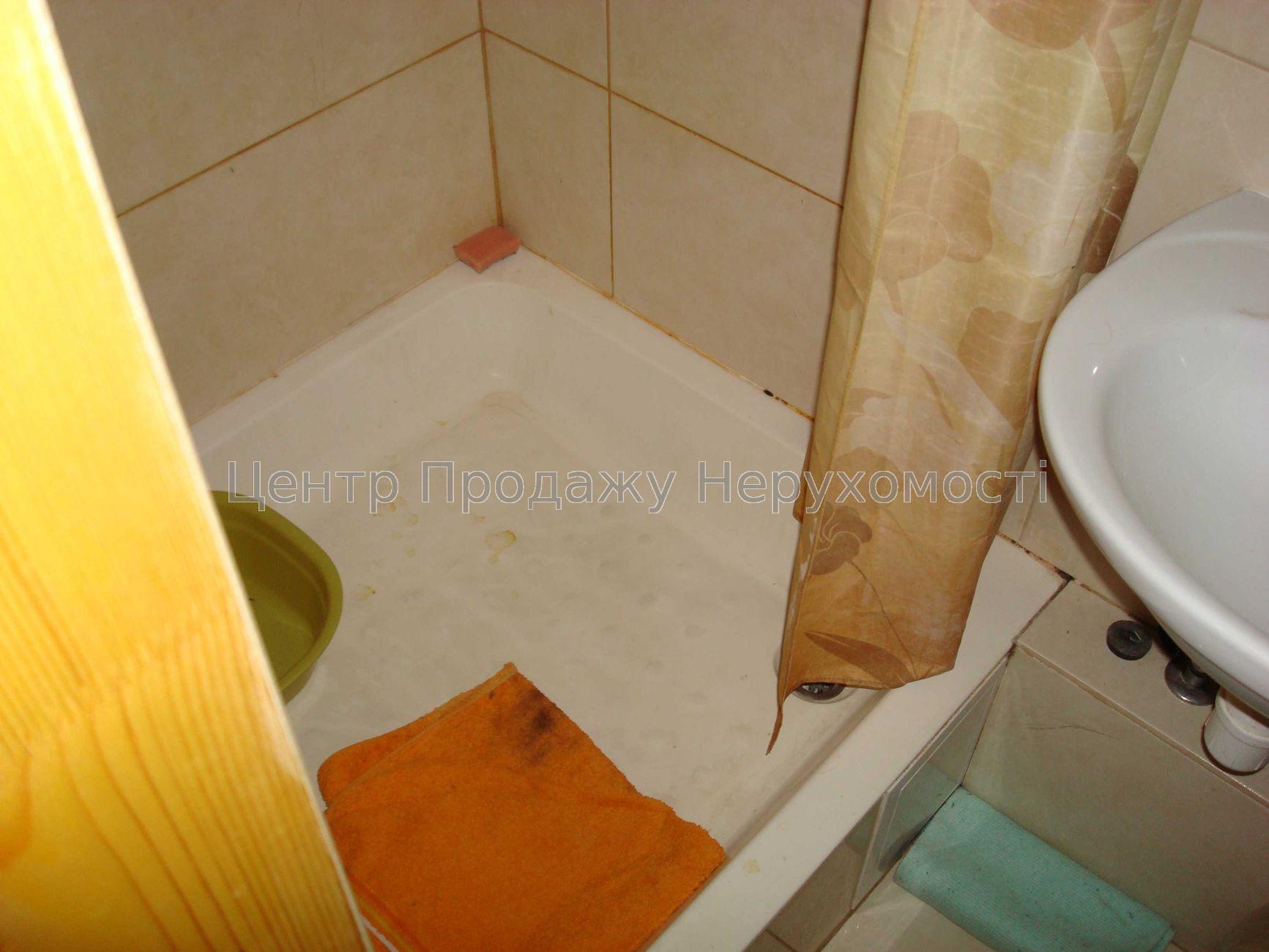 Фото Продаж малогабаритки. Олексіївка.метро Олексіївська7