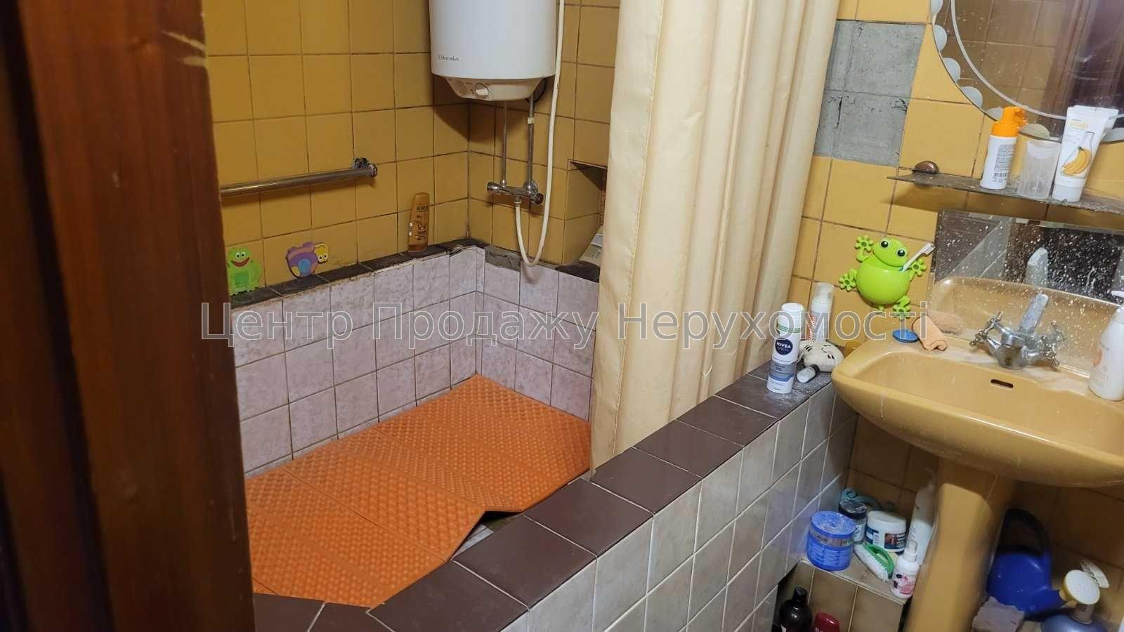 Фото Продам 4х кімнатну квартиру 110м.кв.16