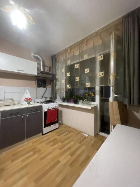 Продам 2-кімнатну квартиру