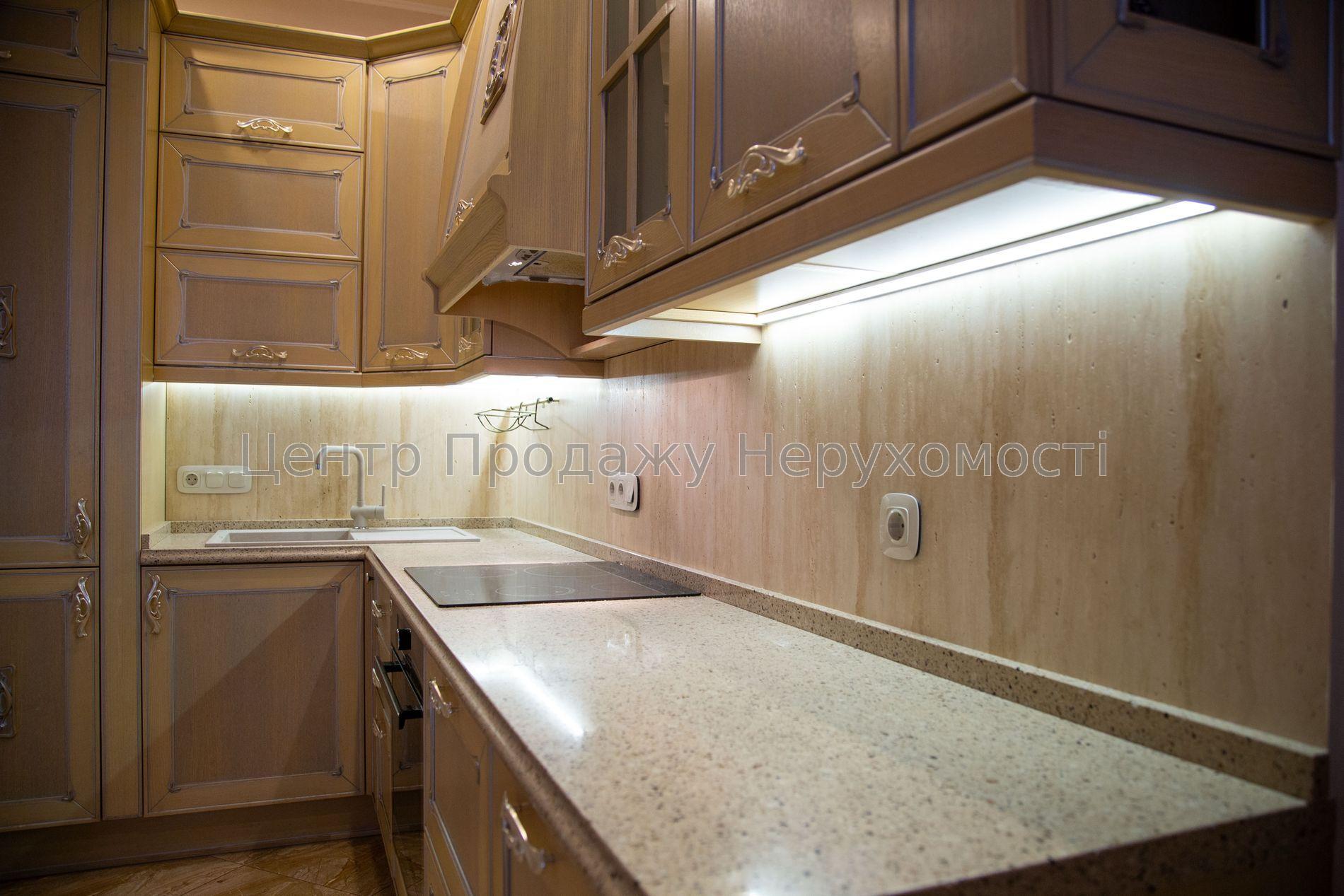 Фото Продаж квартири6