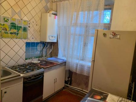 Продам 2-кімнатну квартиру