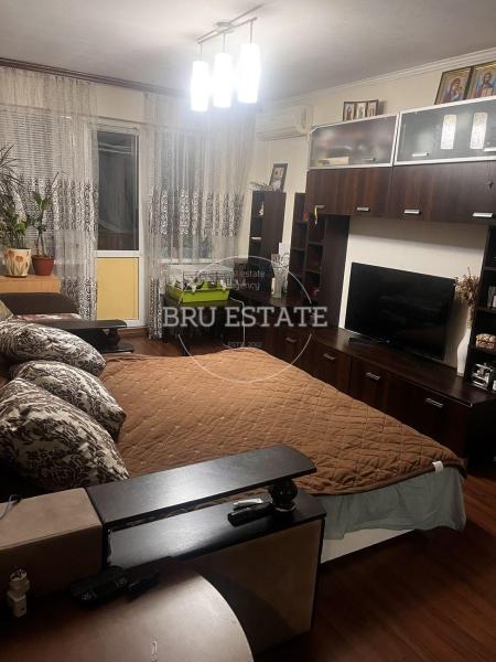 Продам 2-кімнатну квартиру