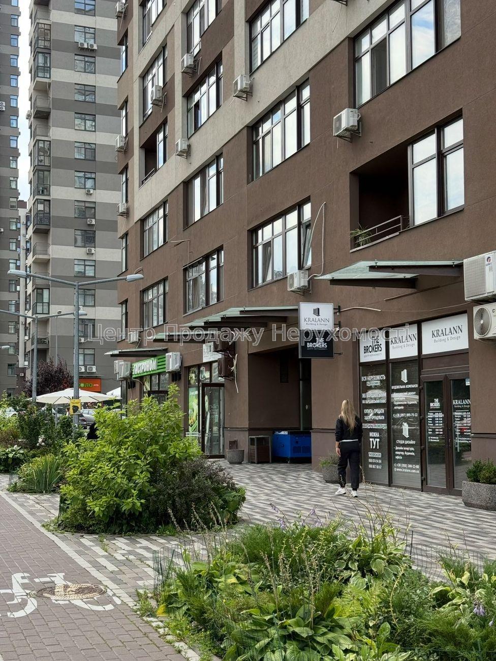 Фото Продаж квартири15