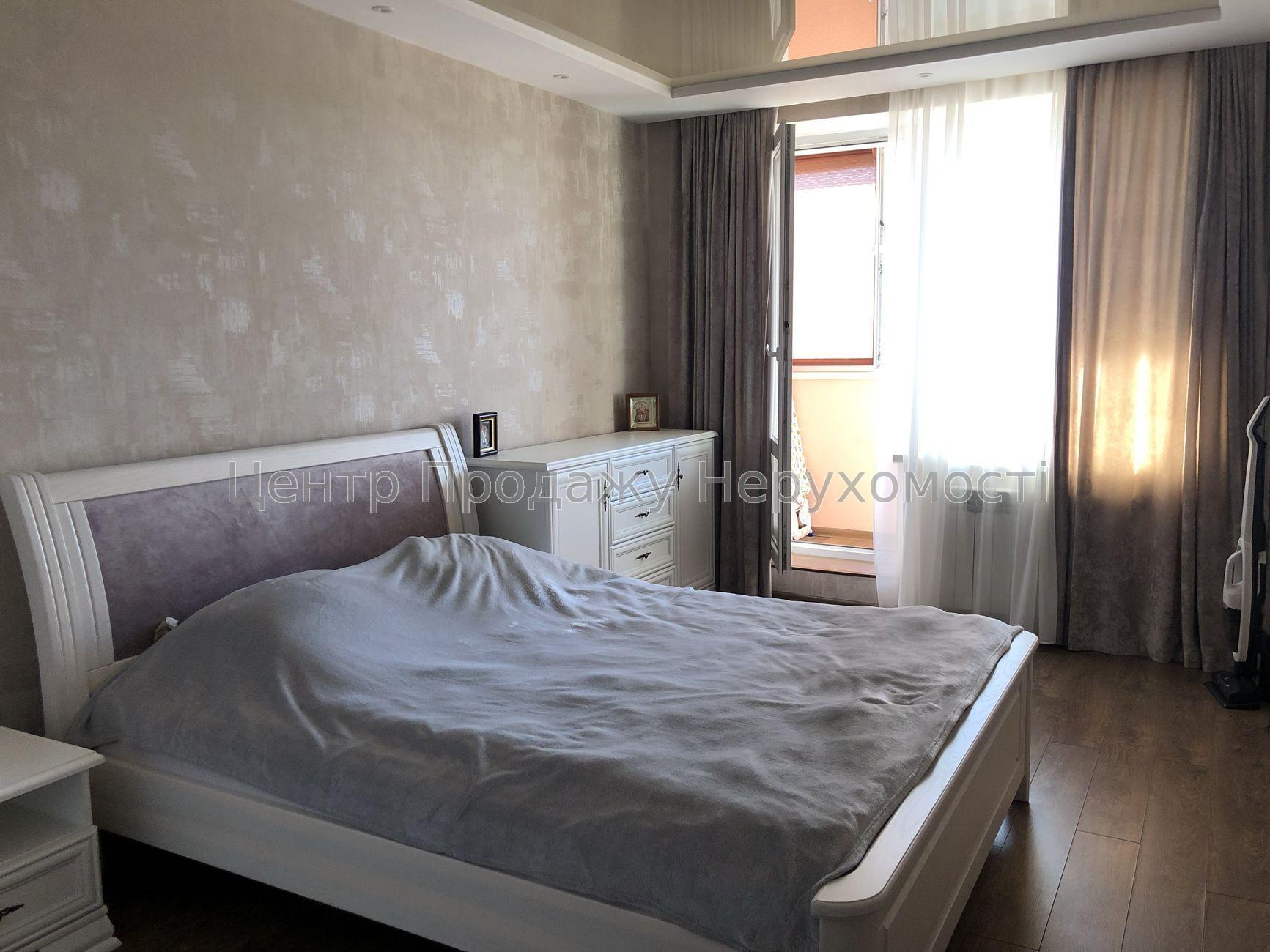 Фото Продам 3-к квартиру з ремонтом  на Салтівці4