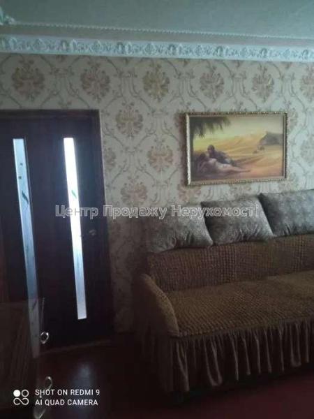 Продам 4-кімнатну квартиру