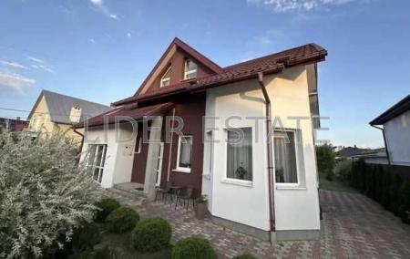 Продам 2-поверховий будинок