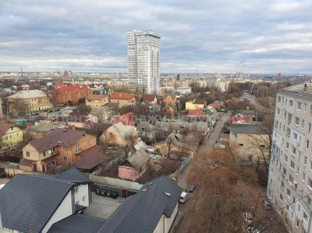 Продам 3-кімнатну квартиру