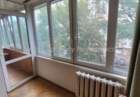 Продам 3-кімнатну квартиру