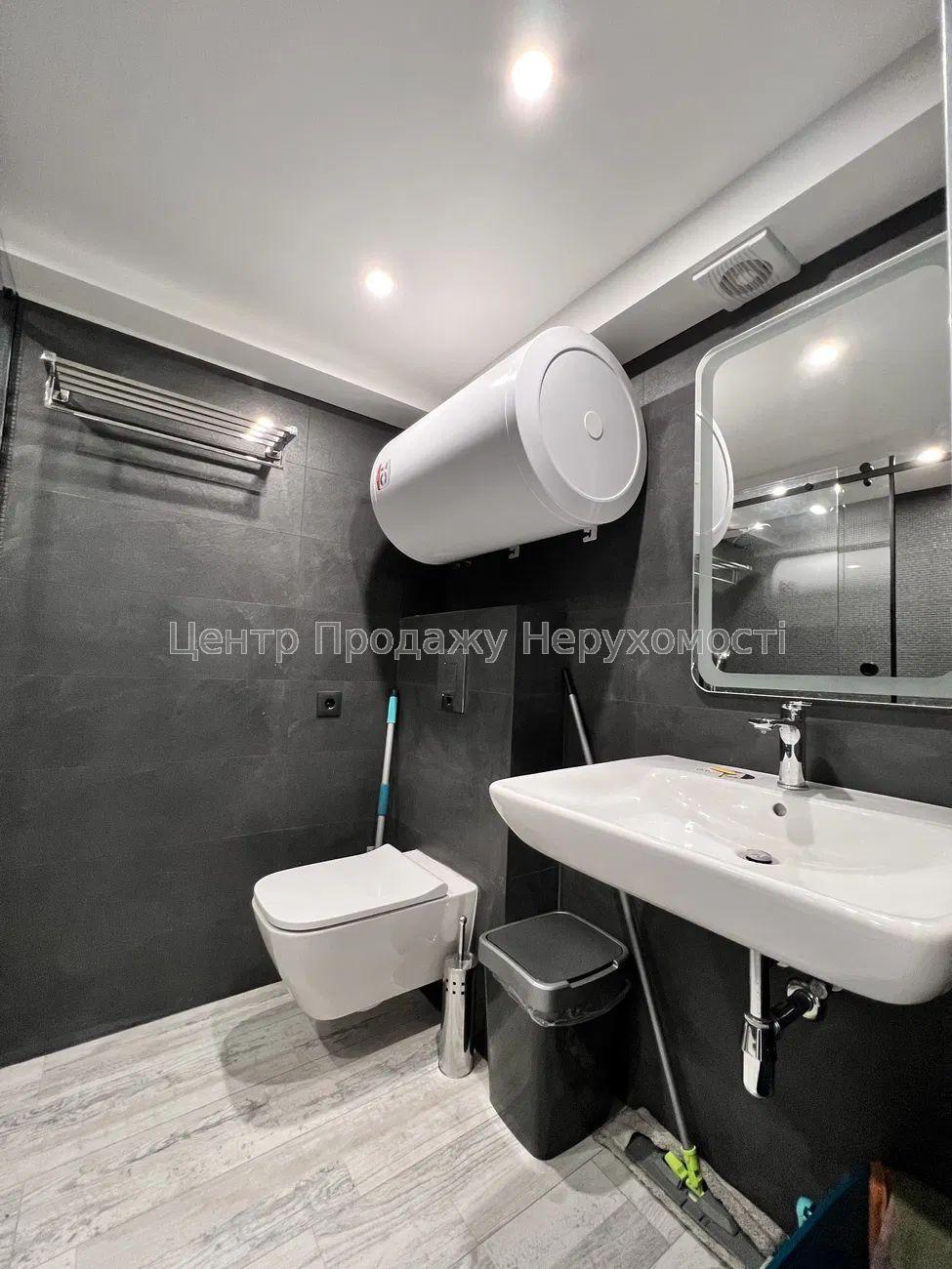 Фото Продаж квартири в ЖК 