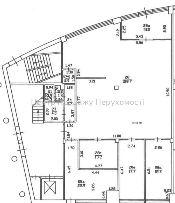 Фото ОРЕНДА   приміщення   в торгово-офісному  центрі3