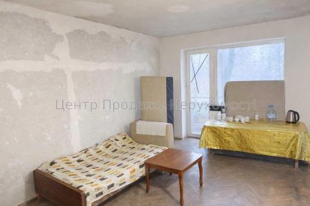 Продам 2-комнатную квартиру